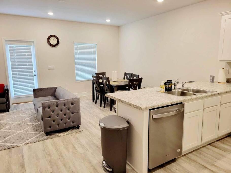 Brand New House In Pensacola,Ev Connector Available Apartment Екстериор снимка